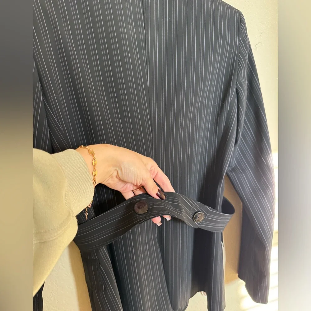 MaxMara Wool Pin Striped Fitted Blazer Jacket‎ Sz 6 in Black Grey Tailored Fit